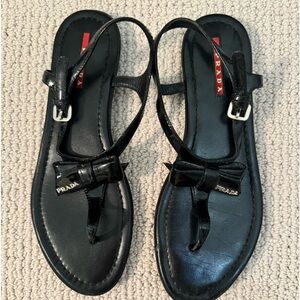 PRADA Women’s Black patent sandal with bow . Sz 39